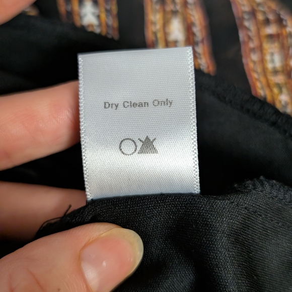 Astr Chevron Maxi Skirt in Black a - Picture 9 of 10